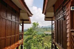 Galeri Tondano Cabin & Coffee (16)