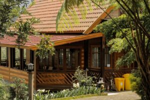 Galeri Tondano Cabin & Coffee (3)