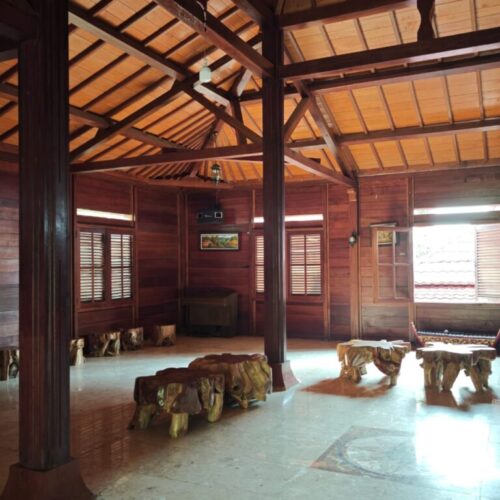 Galeri Hallroom Tondano Cabin & Coffee (3)